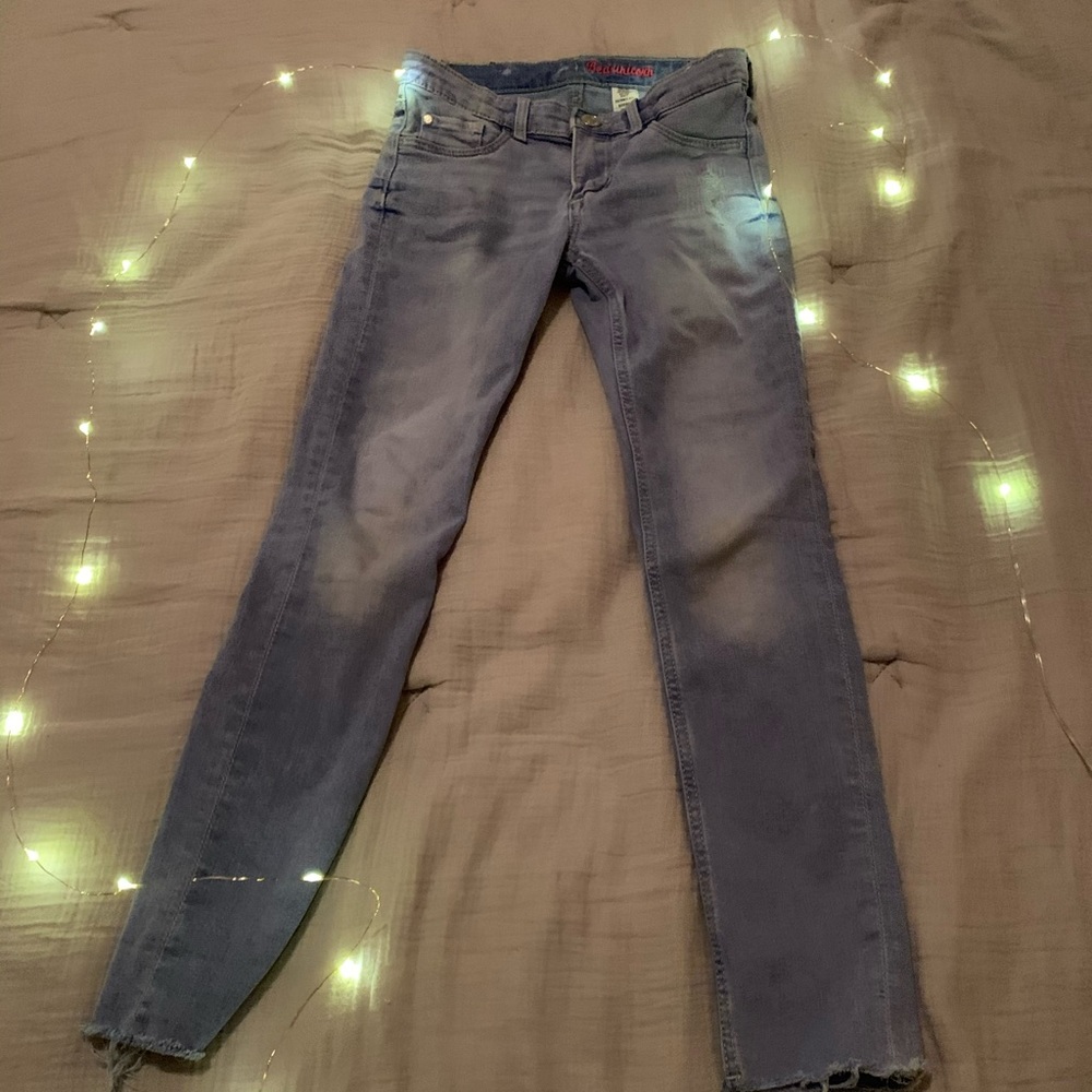 Blue Lightwashed Jeans